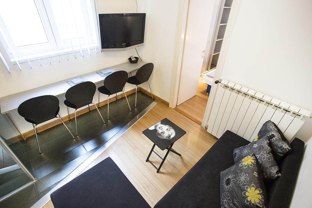 Apartment Tiffany Belgrado Esterno foto